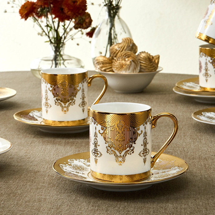 طقم قهوة 6 موديل عزيزة ابيض ذهبي